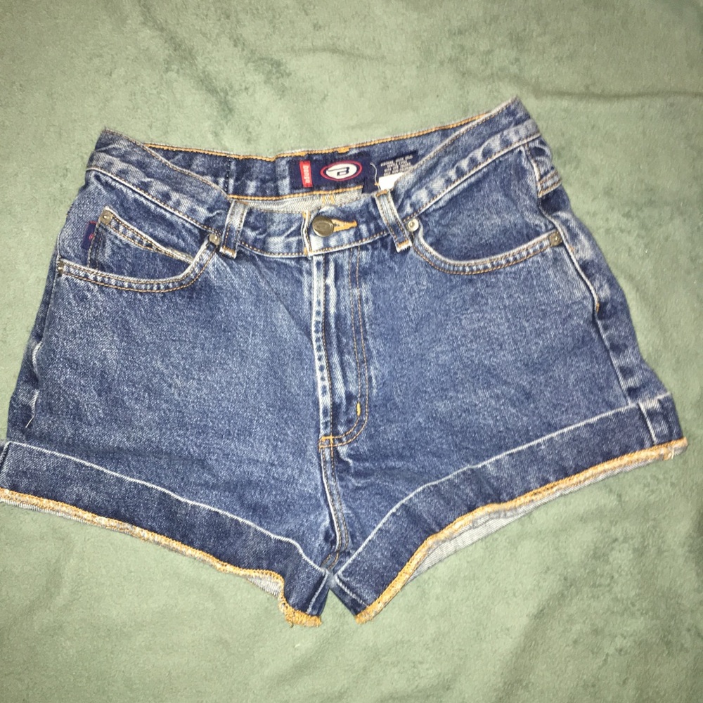 Vintage high waisted shorts